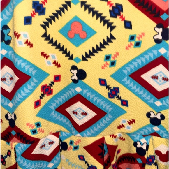 Disney Amelia ๐ with pocketsssss - Picture 2 of 10